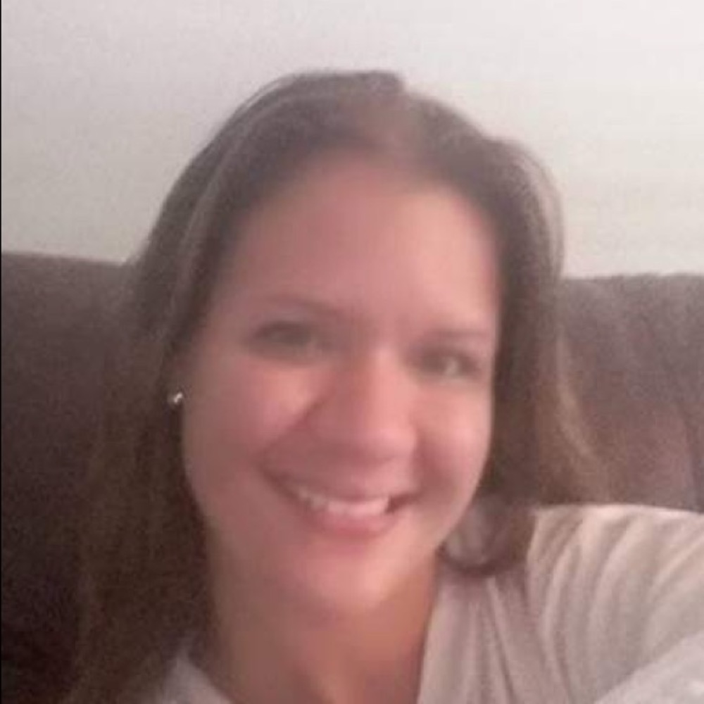 Meet your Posher, Sharilynn